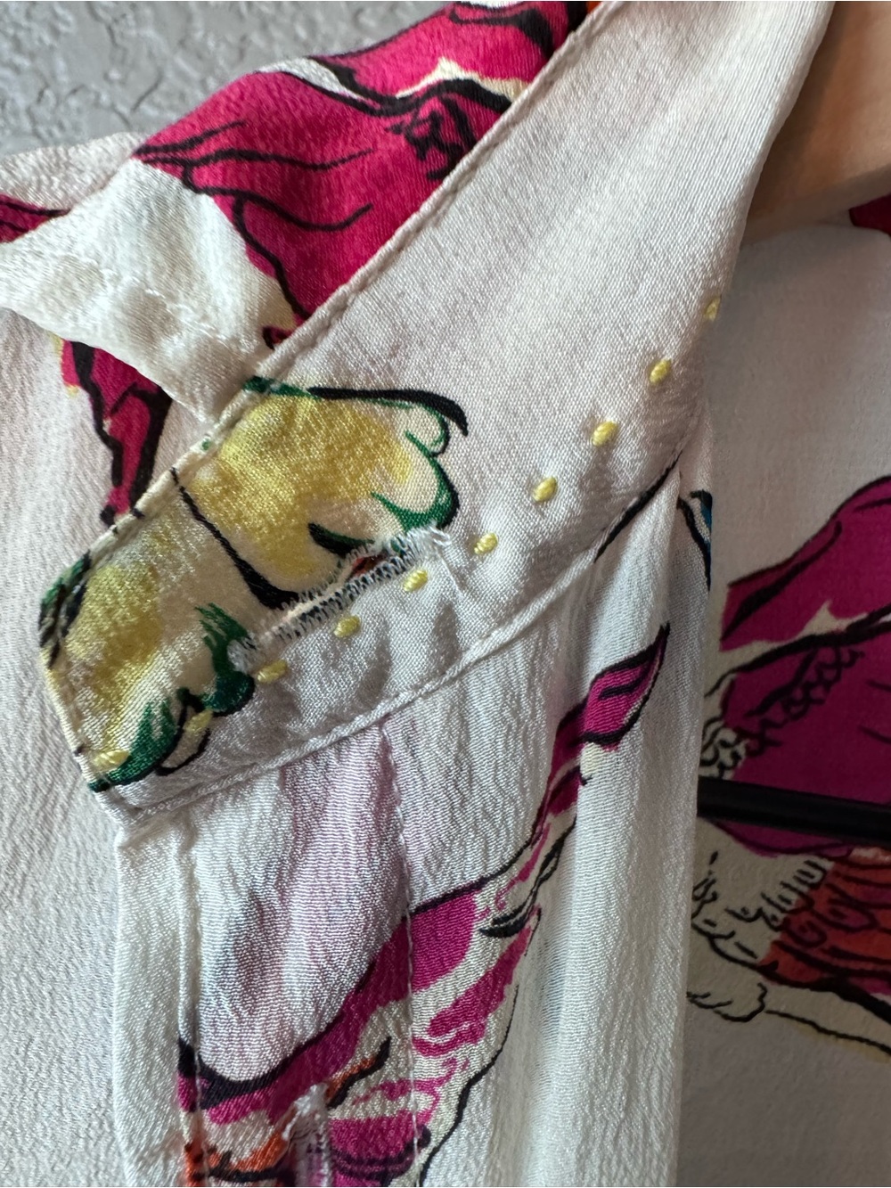 Maeve Anthropologie 100% Silk Hummingbird Print Button Down Blouse 0 - Picture 5 of 13